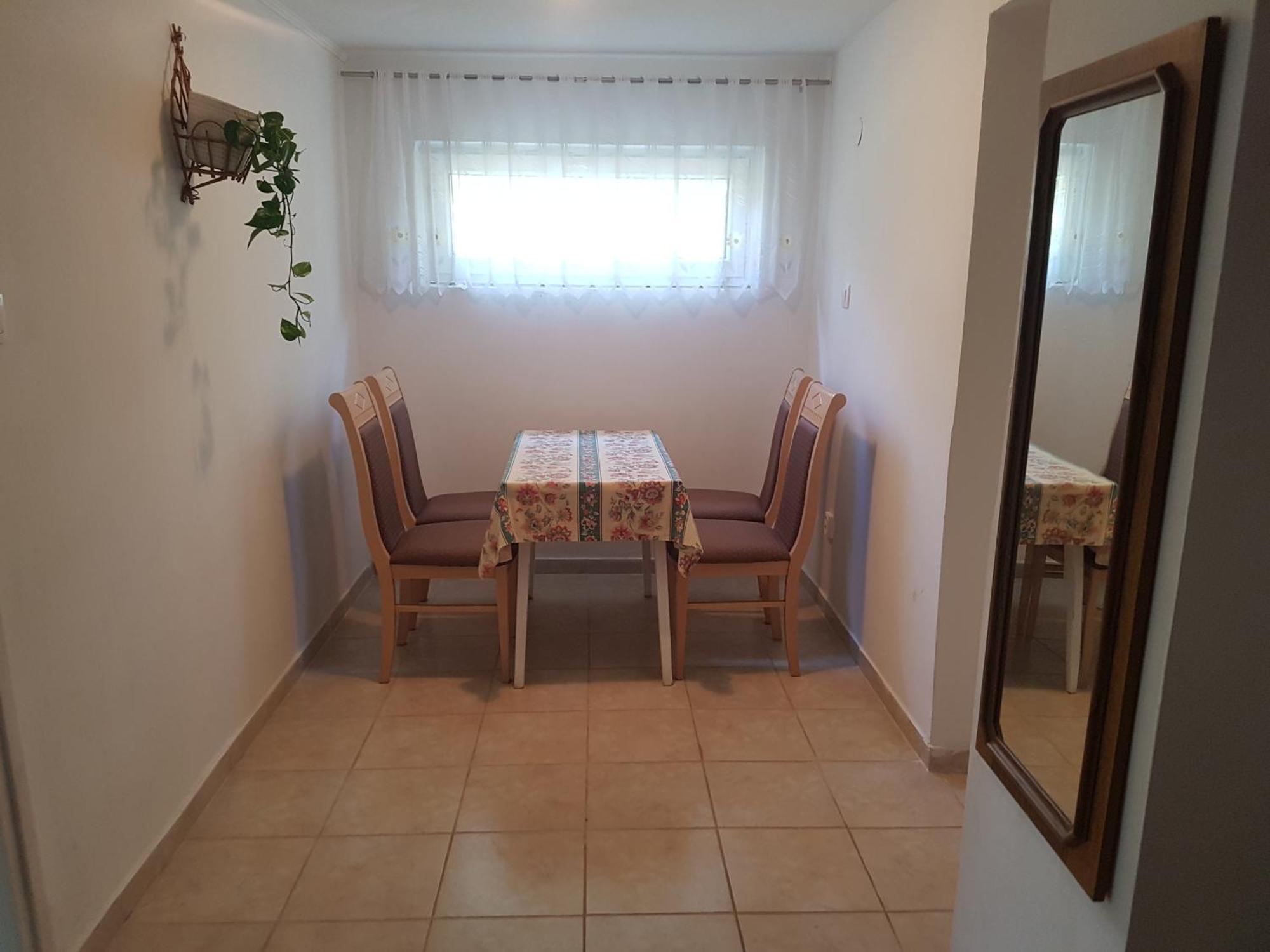 Kriszta Apartmanhaz Leilighet Balatonlelle Eksteriør bilde